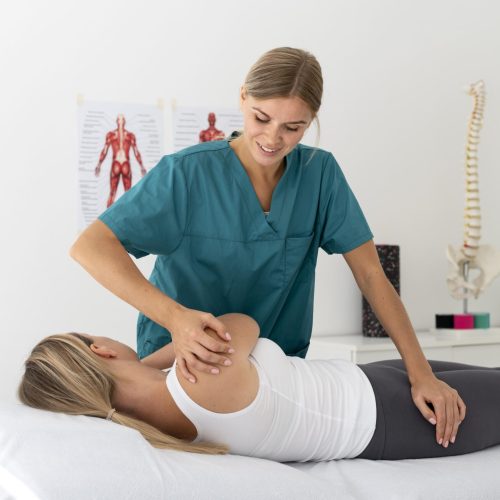 woman-having-physiotherapy-session-clinic